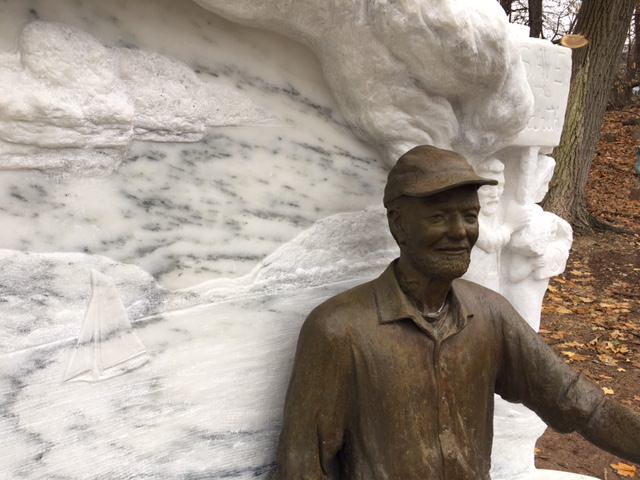 Pete Seeger Statue 4