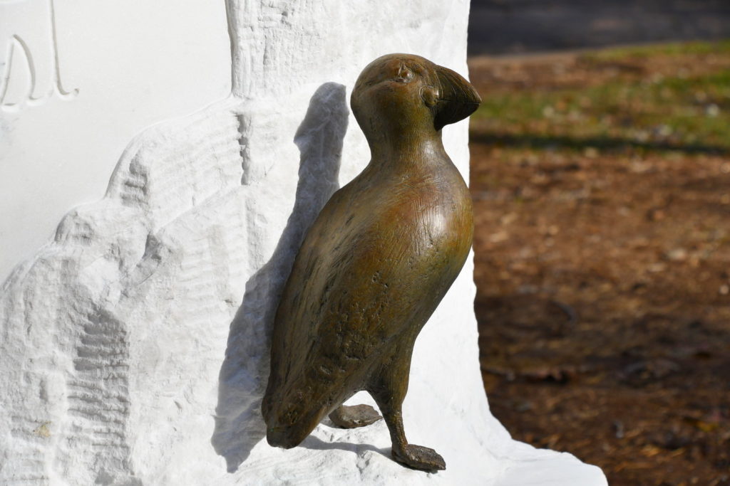 Pete Seeger Statue detail puffin